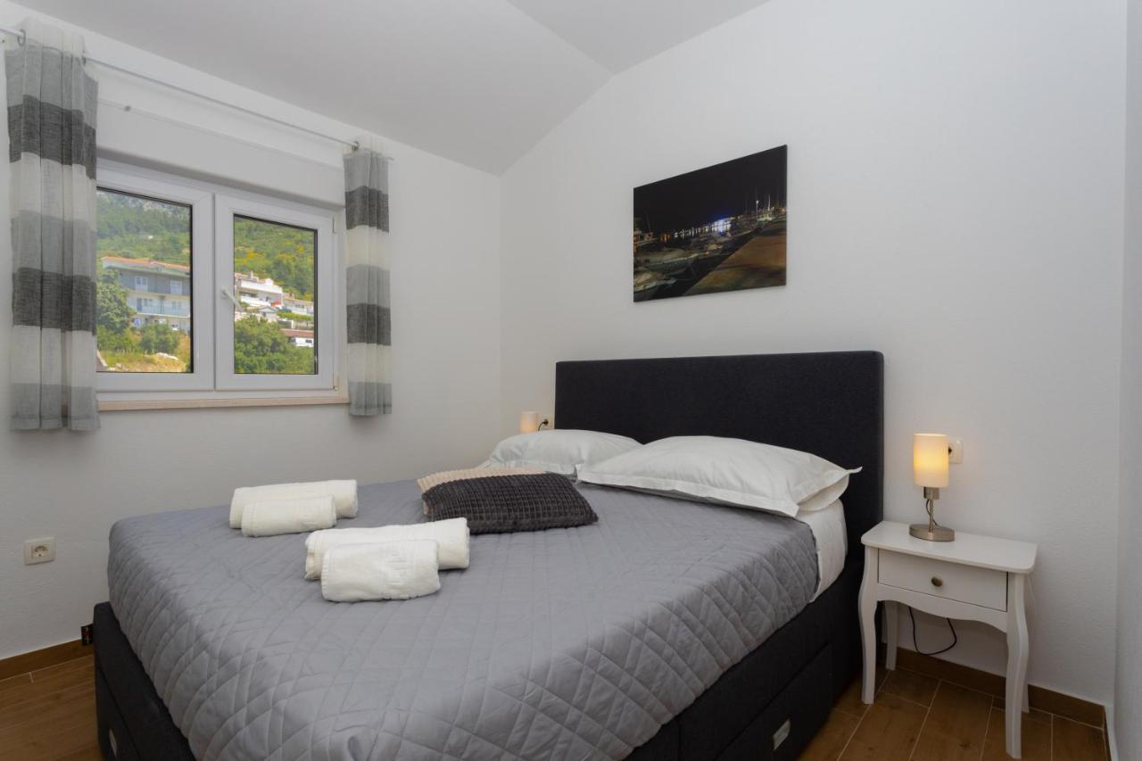 Apartments Jasa Deluxe Makarska Exterior foto