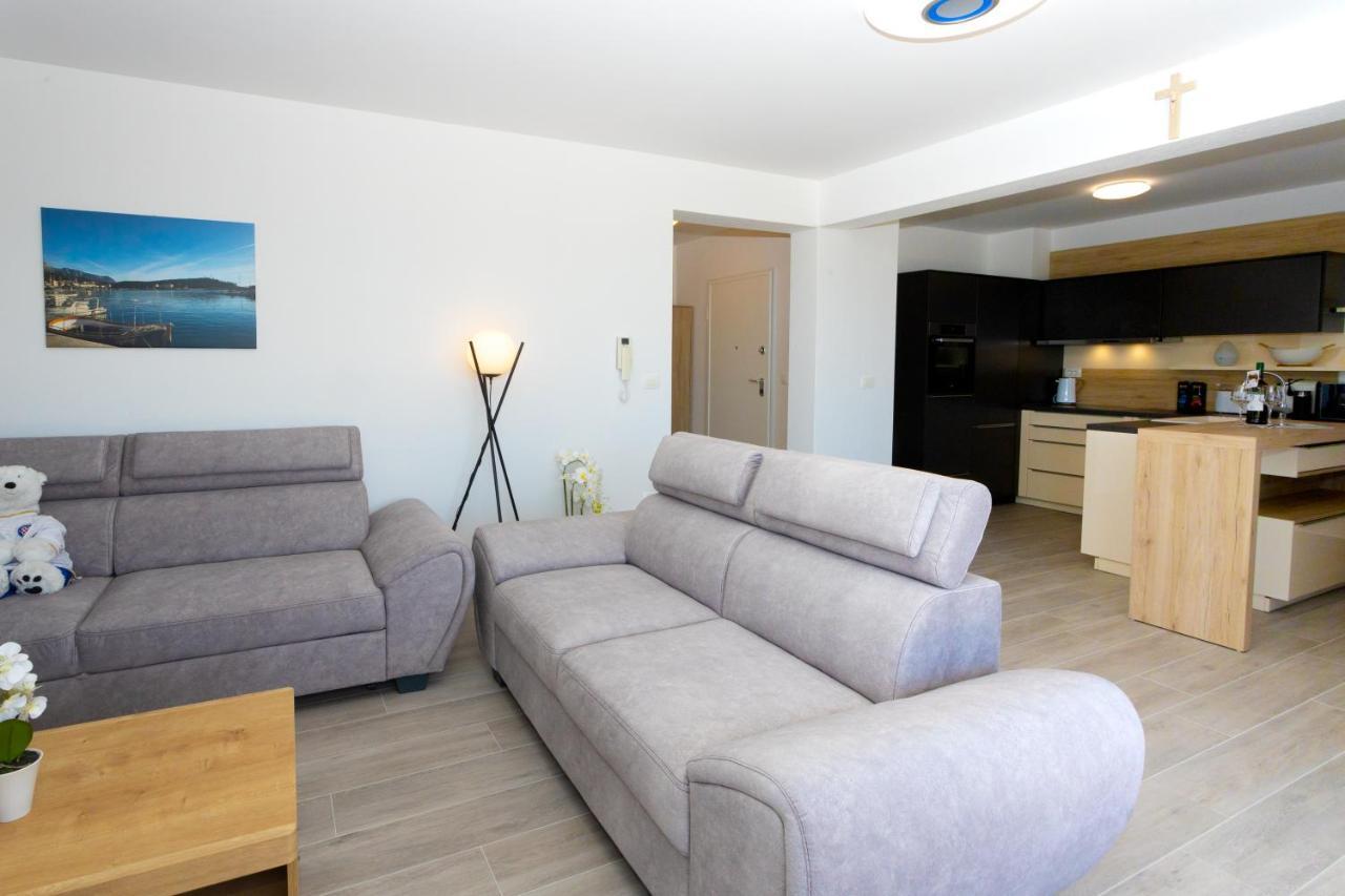 Apartments Jasa Deluxe Makarska Exterior foto