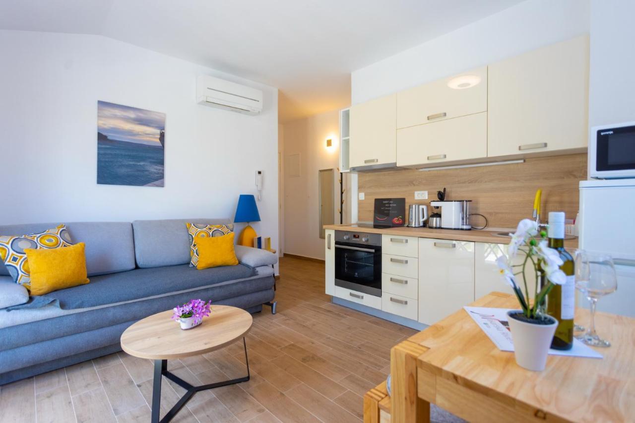 Apartments Jasa Deluxe Makarska Exterior foto
